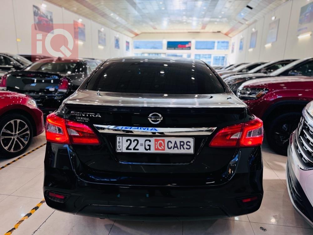 نیسان سێنترا